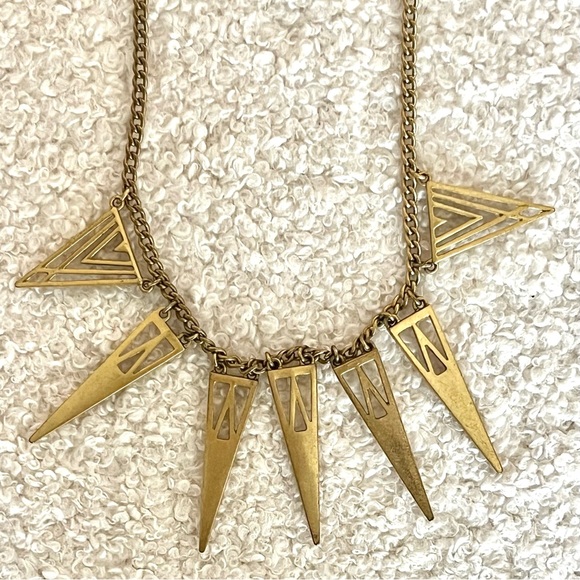 J. Crew β’ gold triangle fringe chain link adjustable necklace - Picture 8 of 10